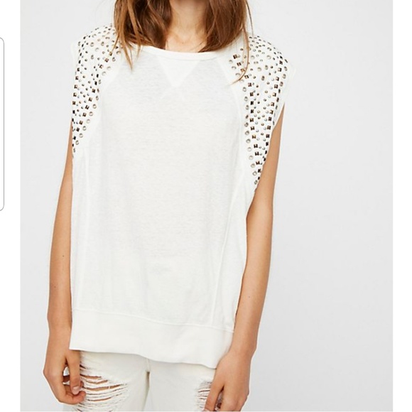 Free People Tops - Free People Shooting Star white & grommets tee